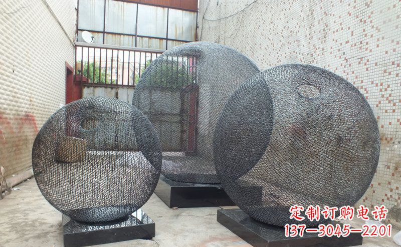 不锈钢球形雕塑