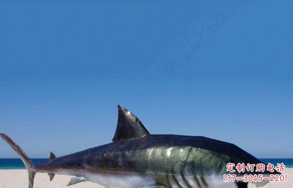 鲨鱼雕塑 - 不锈钢/鲨鱼/海边/动物 鲨鱼雕塑 - 不锈钢/鲨鱼/海边/动物