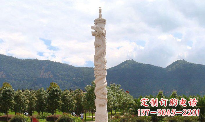 不锈钢石头柱雕塑
