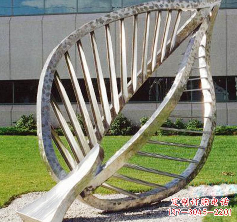 不锈钢树叶镂空景观雕塑