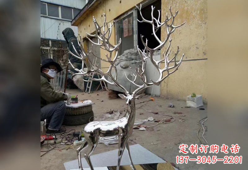 不锈钢树枝鹿雕塑艺术精美的自然之美 不锈钢树枝鹿雕塑艺术精美的自然之美