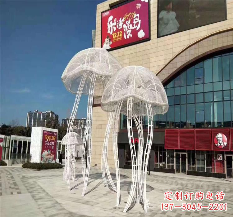 不锈钢水母雕塑