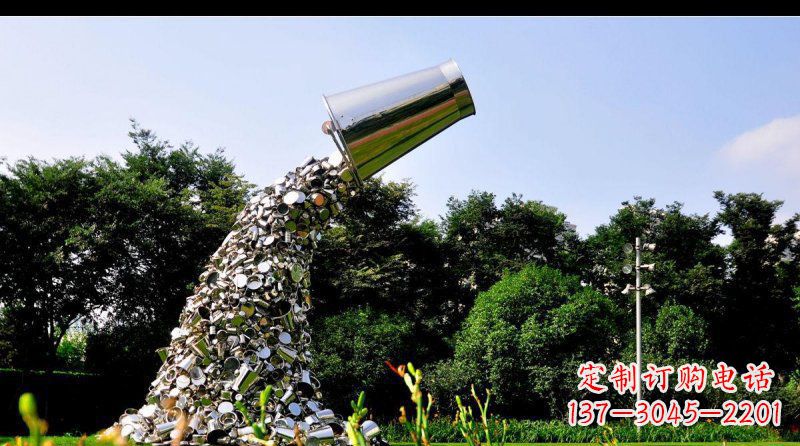 不锈钢水桶公园雕塑