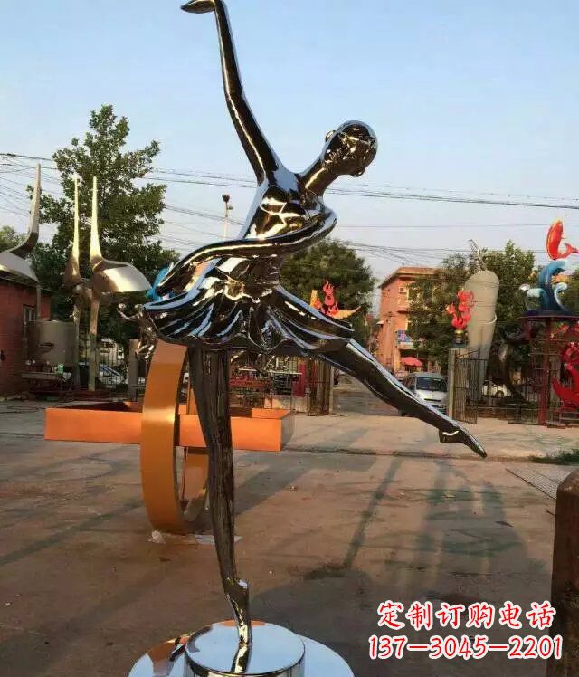 不锈钢跳芭蕾舞的人物雕塑