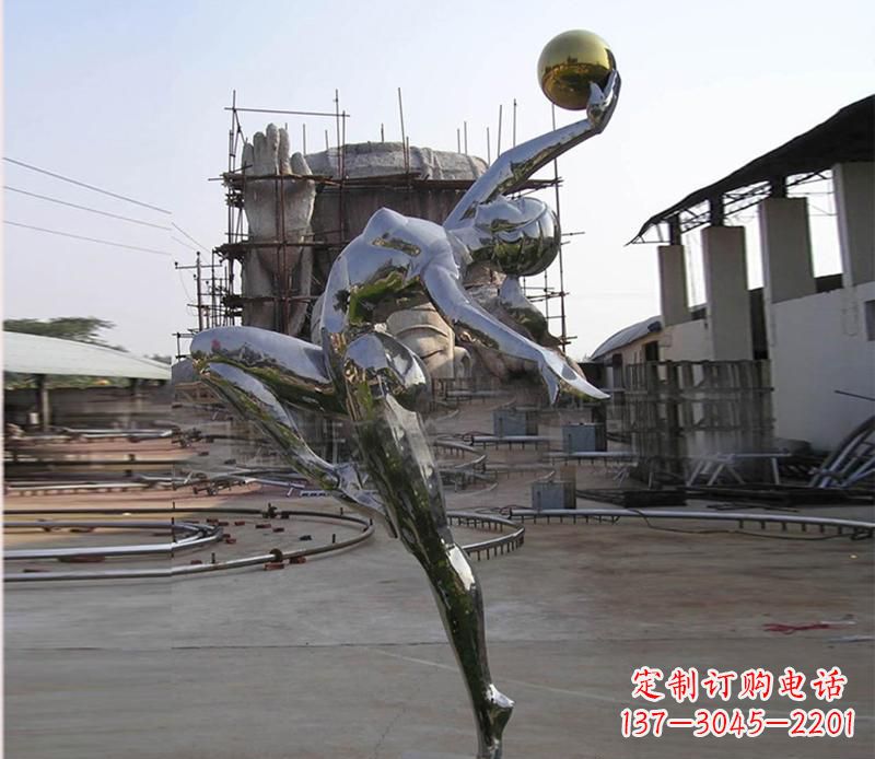 不锈钢跳舞美女抽象雕塑