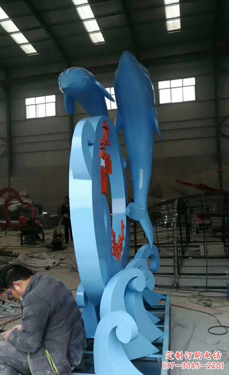 不锈钢海豚雕塑精致优雅的艺术品 不锈钢海豚雕塑精致优雅的艺术品