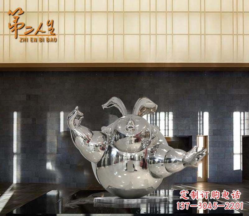 不锈钢兔子抽象雕塑