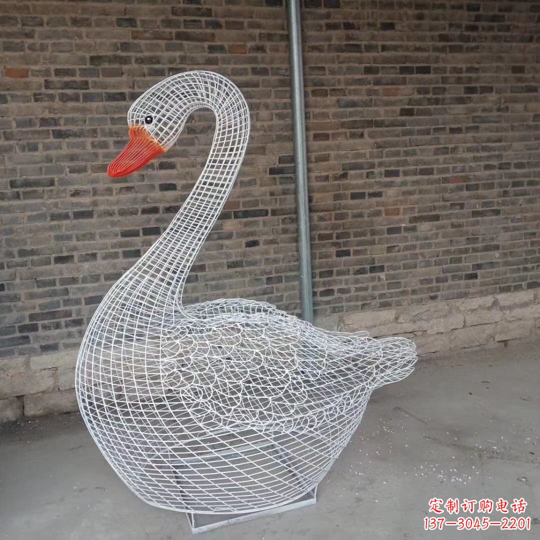 不锈钢卧姿款网格天鹅(未展翅)
