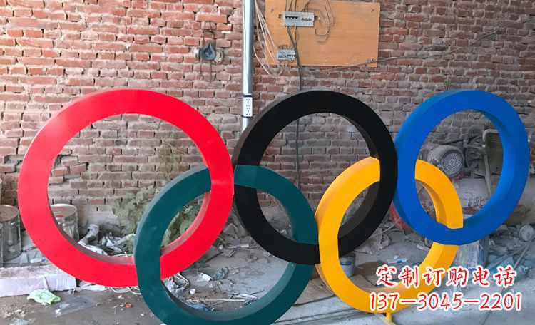 不锈钢五环广场景观雕塑