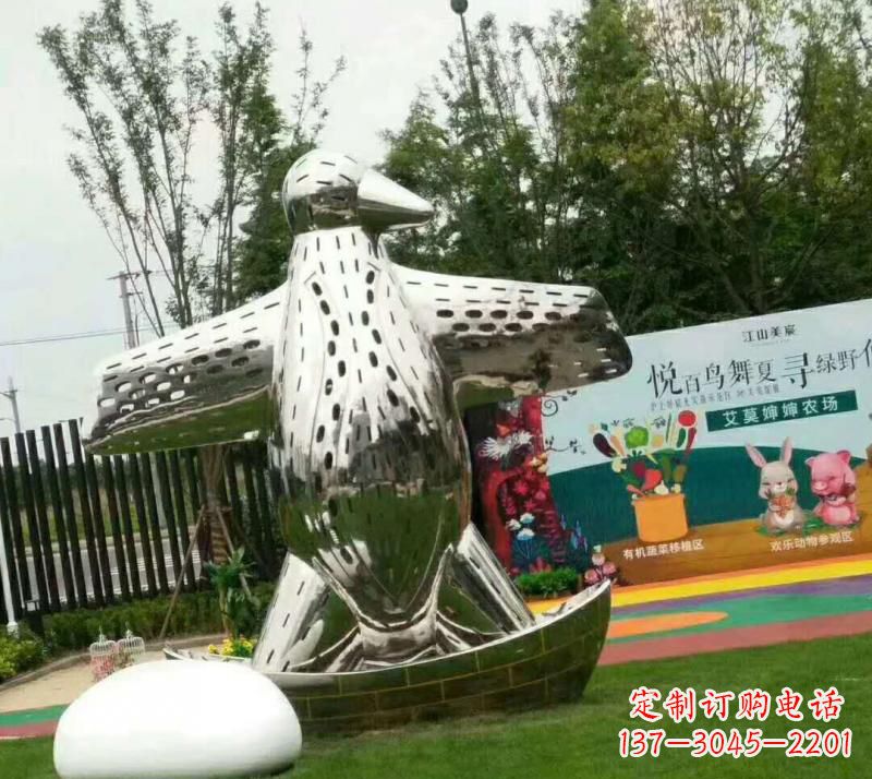 企鹅雕塑 - 不锈钢/现代/动物/企鹅 企鹅雕塑 - 不锈钢/现代/动物/企鹅