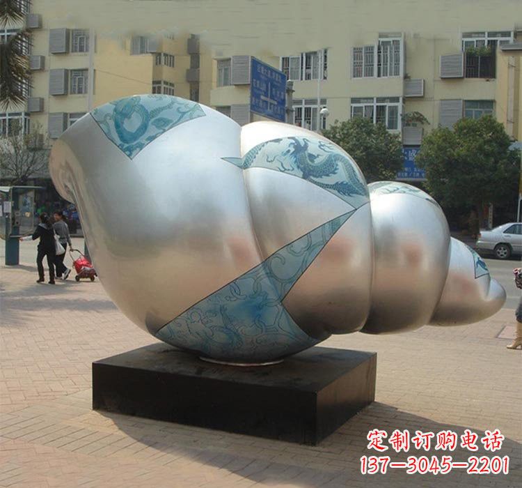 不锈钢小区海螺雕塑