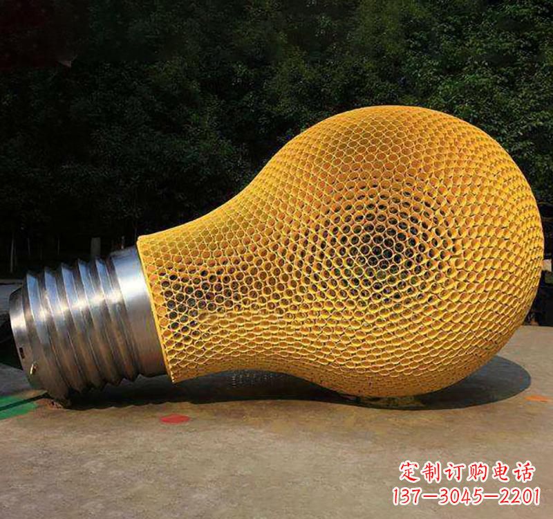 不锈钢小区景观灯泡雕塑