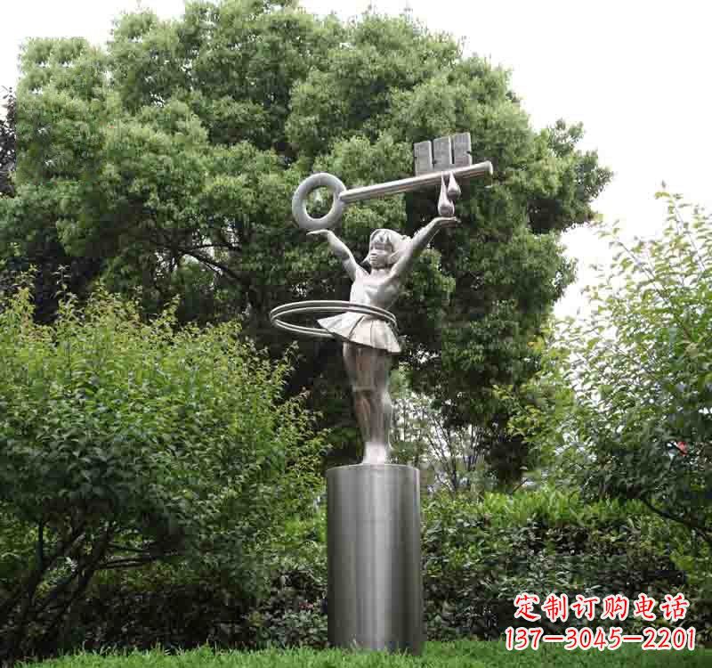 不锈钢/校园/钥匙/小女孩-不锈钢校园举钥匙的小女孩雕塑 不锈钢/校园/钥匙/小女孩-不锈钢校园举钥匙的小女孩雕塑
