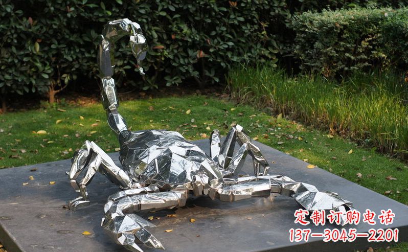 不锈钢蝎子动物雕塑