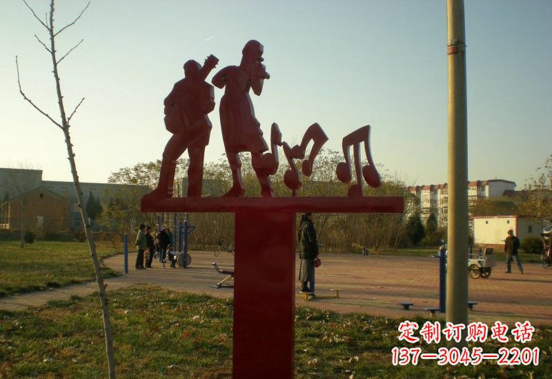 不锈钢演奏音乐的剪影人物雕塑