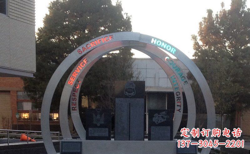 不锈钢艺术门圆环雕塑——精美绝伦 不锈钢艺术门圆环雕塑——精美绝伦