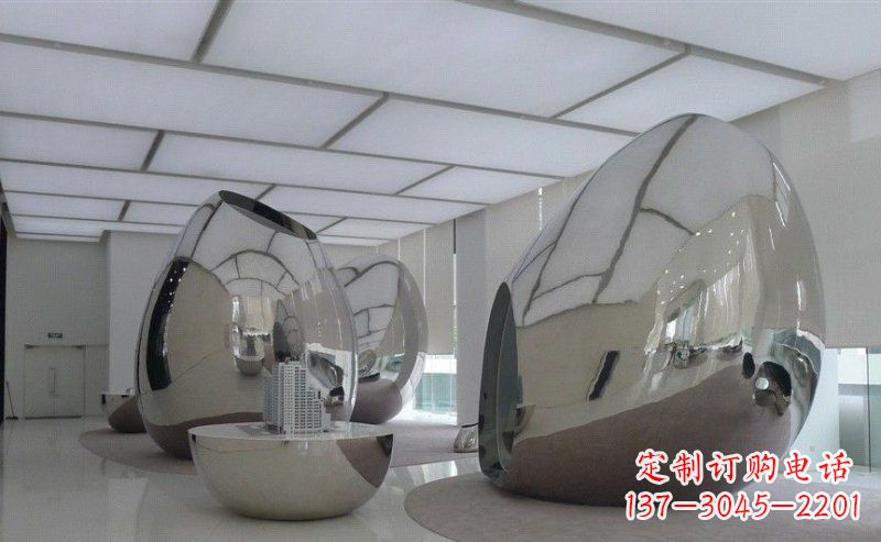 不锈钢异形雕塑 (2)