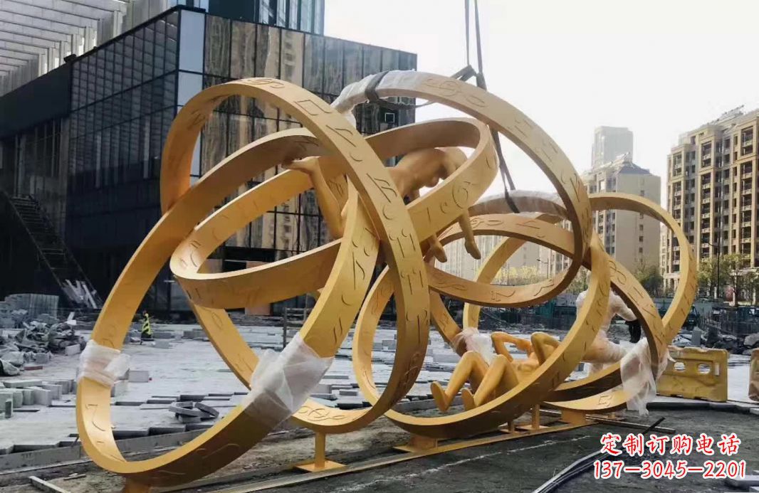不锈钢音符运动人物雕塑