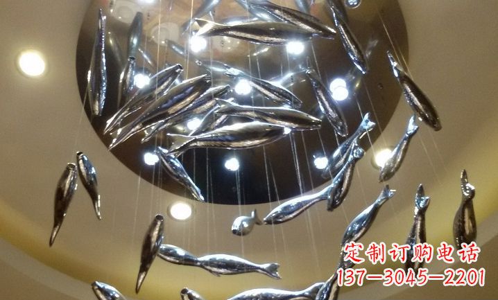 不锈钢鱼室内景观雕塑