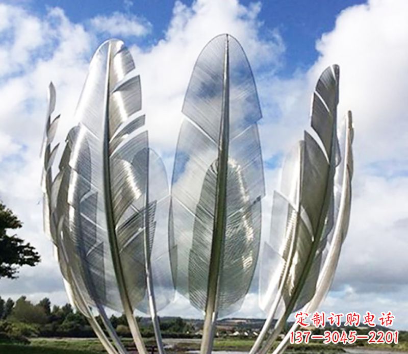 不锈钢羽毛造型雕塑
