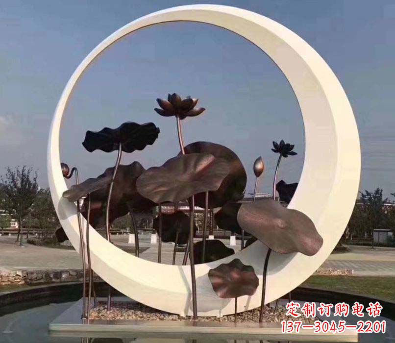 不锈钢圆环荷花景观雕塑