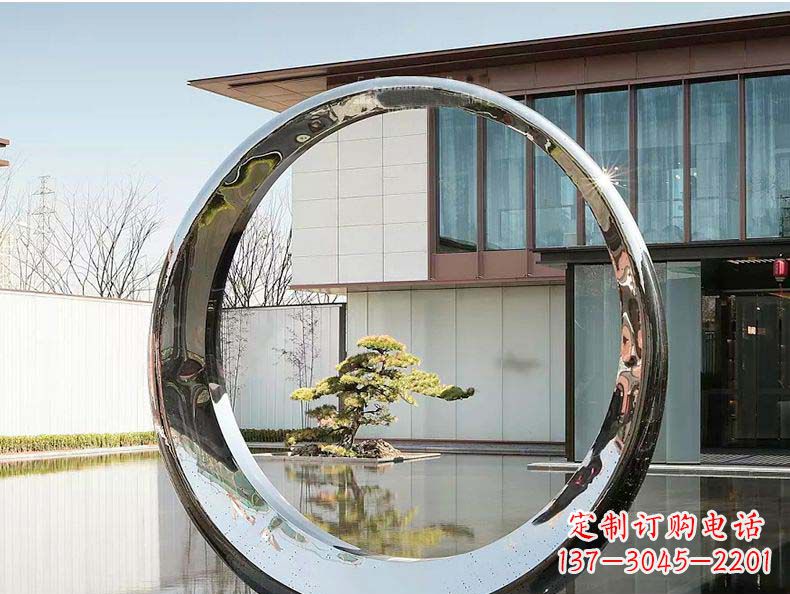 不锈钢月亮摆件雕塑