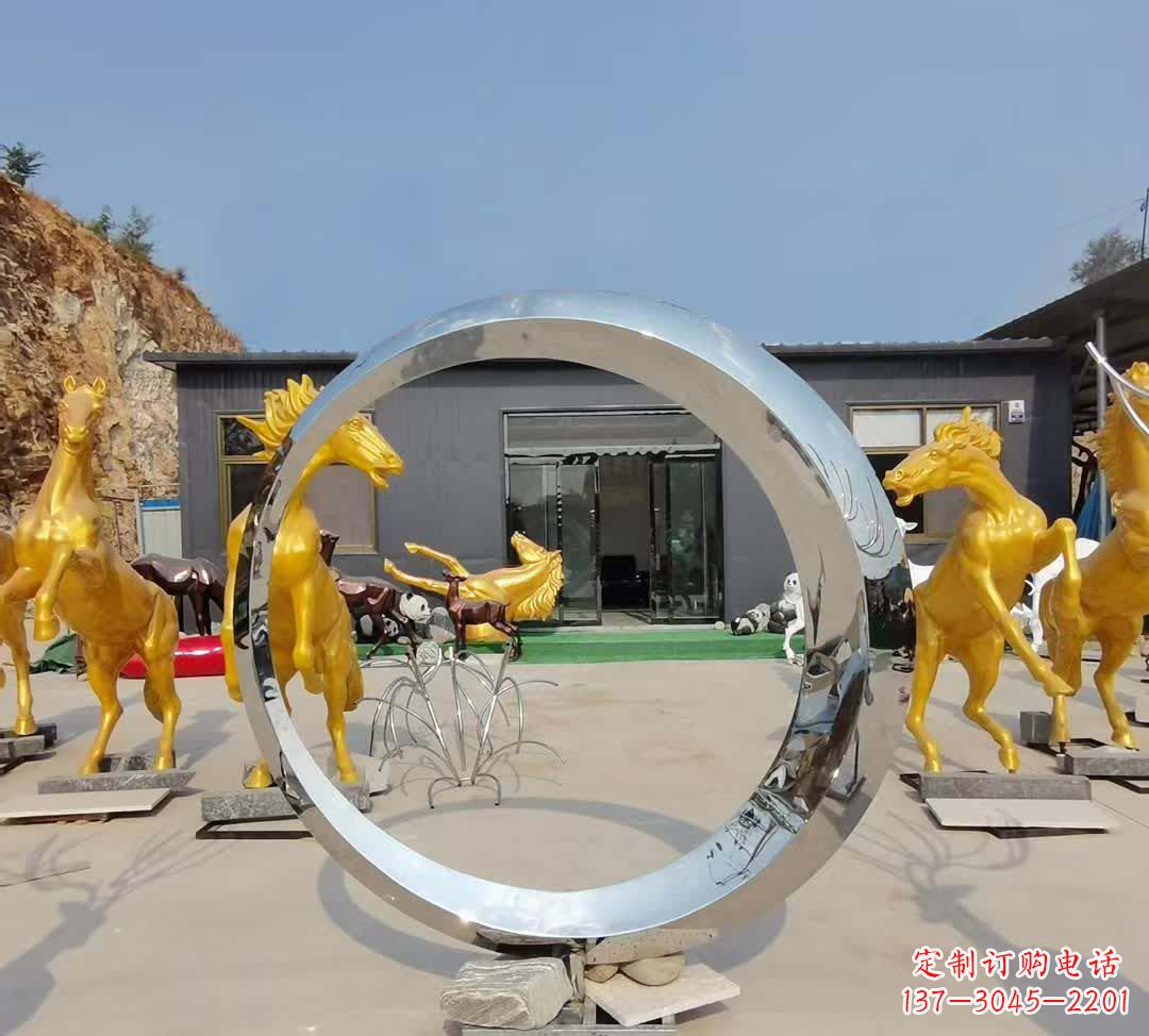 不锈钢造型圆环景观雕塑