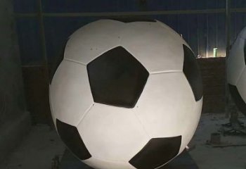 不锈钢学校足球雕塑象征着学校体育文化