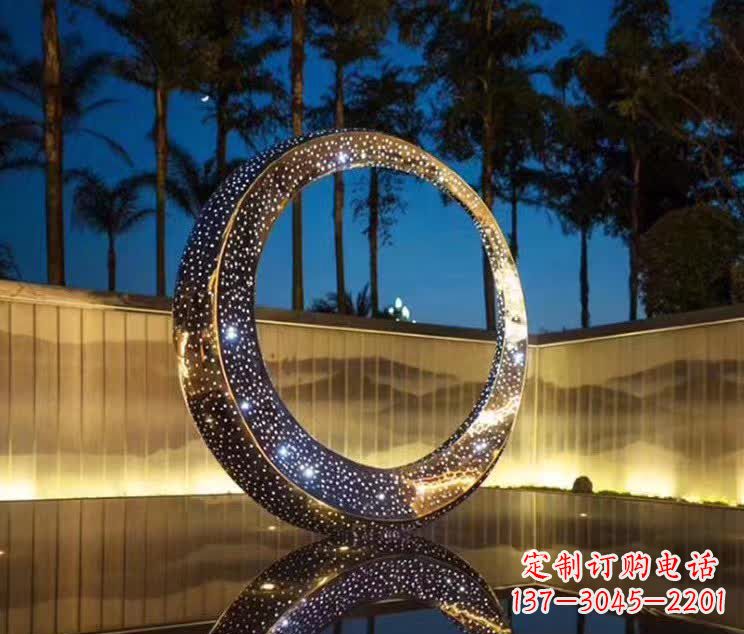 城市不锈钢倒影景观雕塑