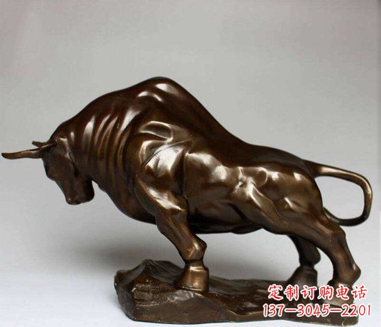 城市华尔街牛铜雕摆件 (2)