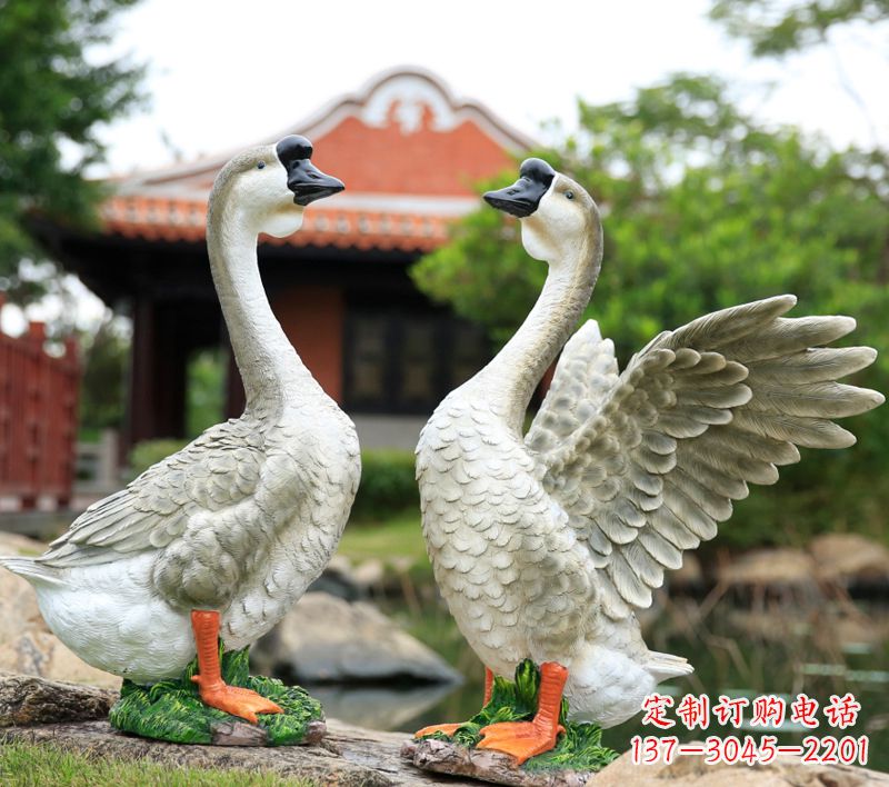 池塘水景仿真鹅雕塑