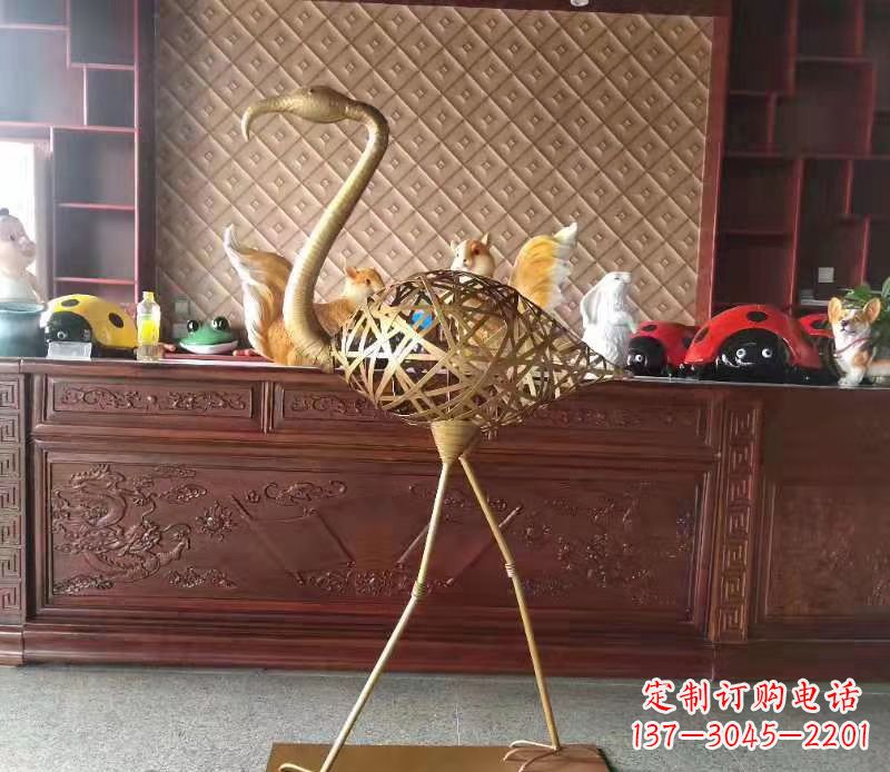 火烈鸟雕塑精美绝伦 火烈鸟雕塑精美绝伦