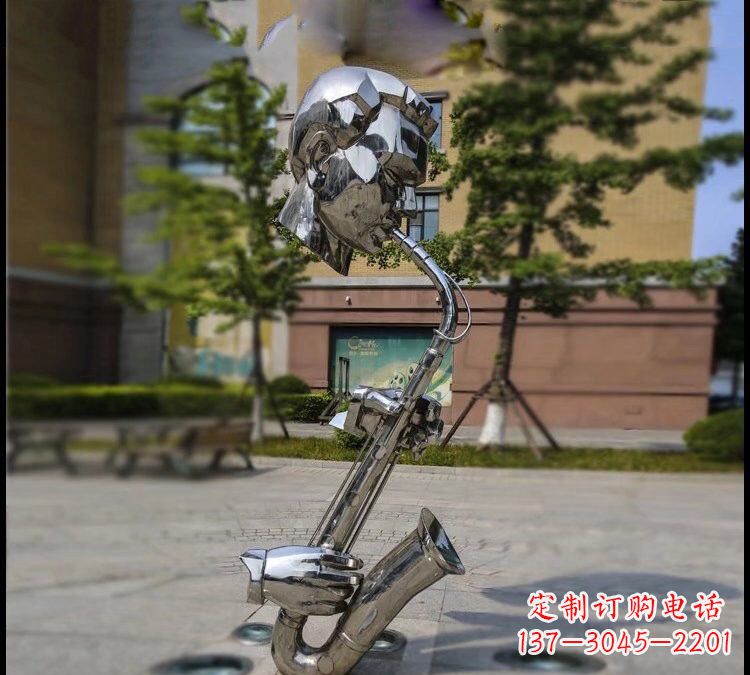 不锈钢萨克斯雕塑——展示音乐家的精神 不锈钢萨克斯雕塑——展示音乐家的精神