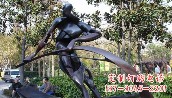 抽象人物划船雕塑