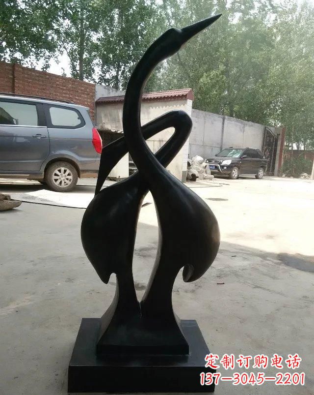 抽象天鹅铜雕