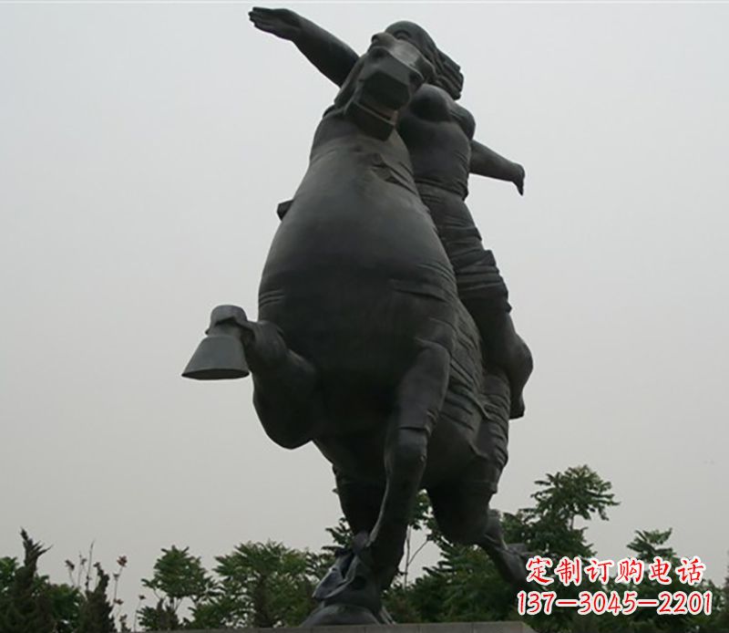 骑马雕塑跨越时空的传奇 骑马雕塑跨越时空的传奇