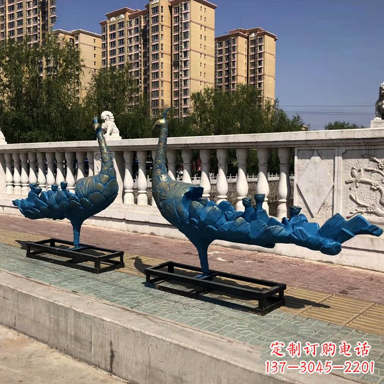 创意孔雀玻璃钢动物雕塑摆件