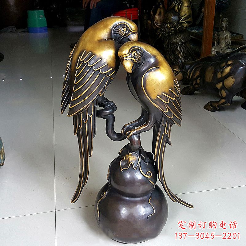 纯铜铸造鹦鹉雕塑