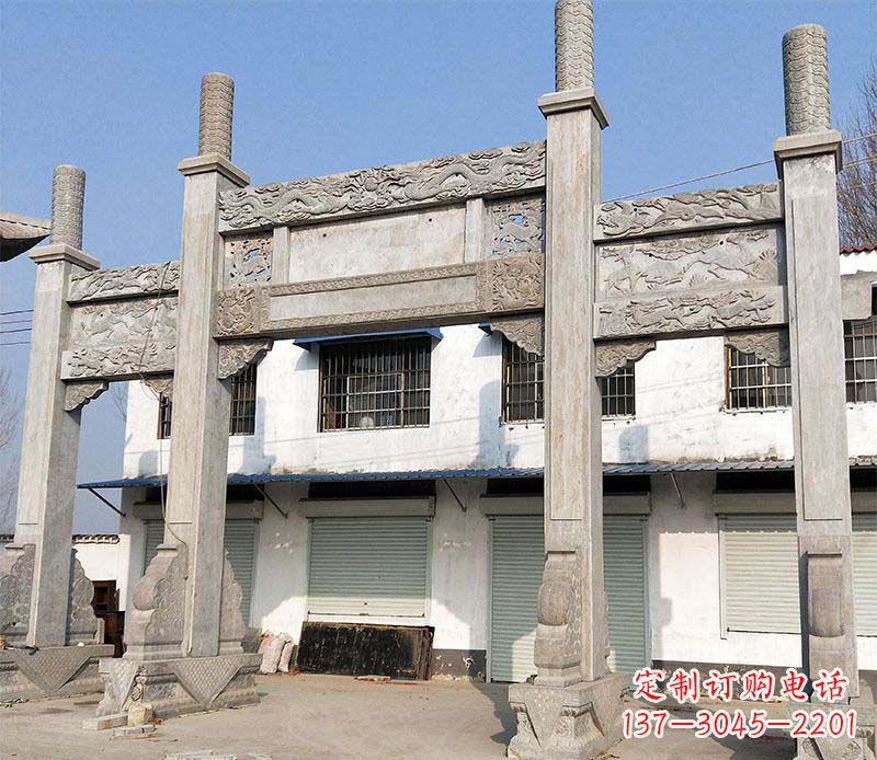 村口三门石牌坊石雕