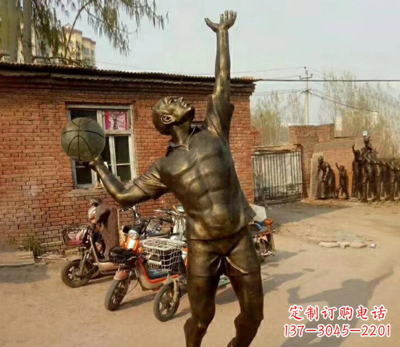打篮球的人物广场景观雕塑