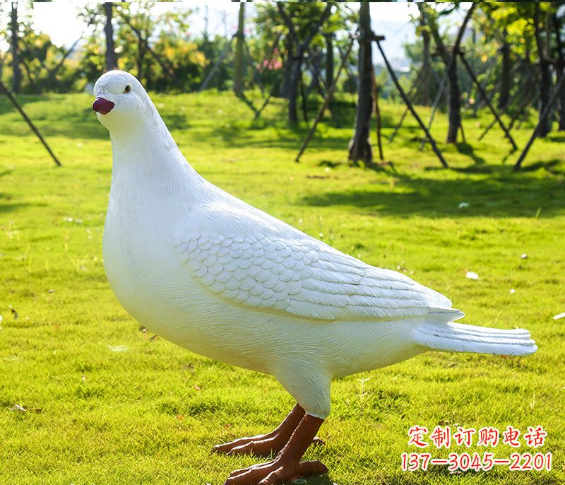 大连英雄纪念公园少女和平鸽雕塑