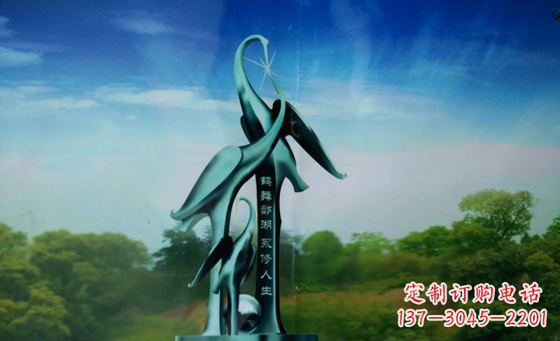 大型不锈钢仙鹤城市雕塑