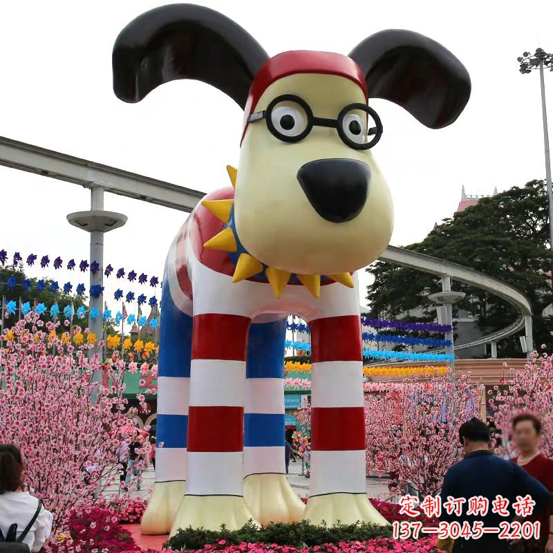 大型卡通狗雕塑-商场广场动物景观美陈