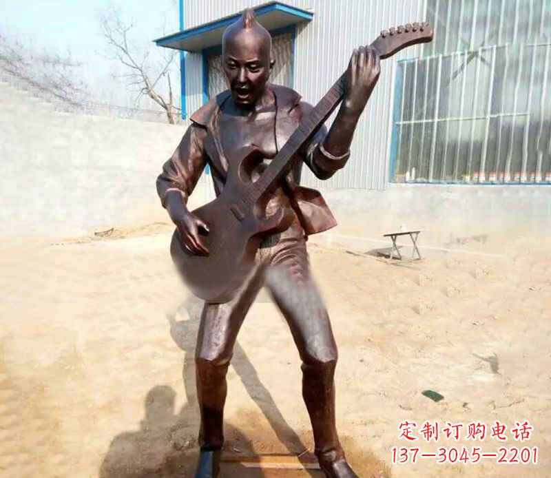 吉他/公园/人物/铜雕-弹吉他的公园人物铜雕 吉他/公园/人物/铜雕-弹吉他的公园人物铜雕