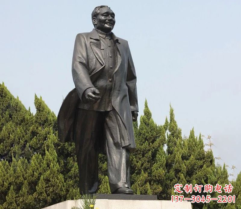 邓小平公园伟人铜雕