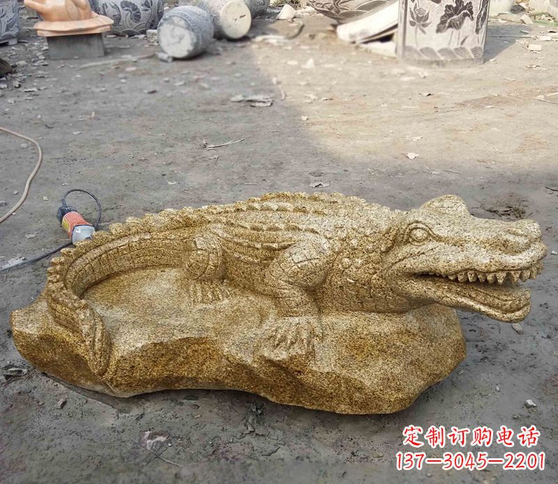 鳄鱼动物石雕 鳄鱼动物石雕