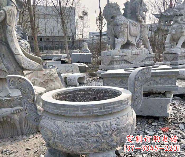 仿古三足香炉石雕_1