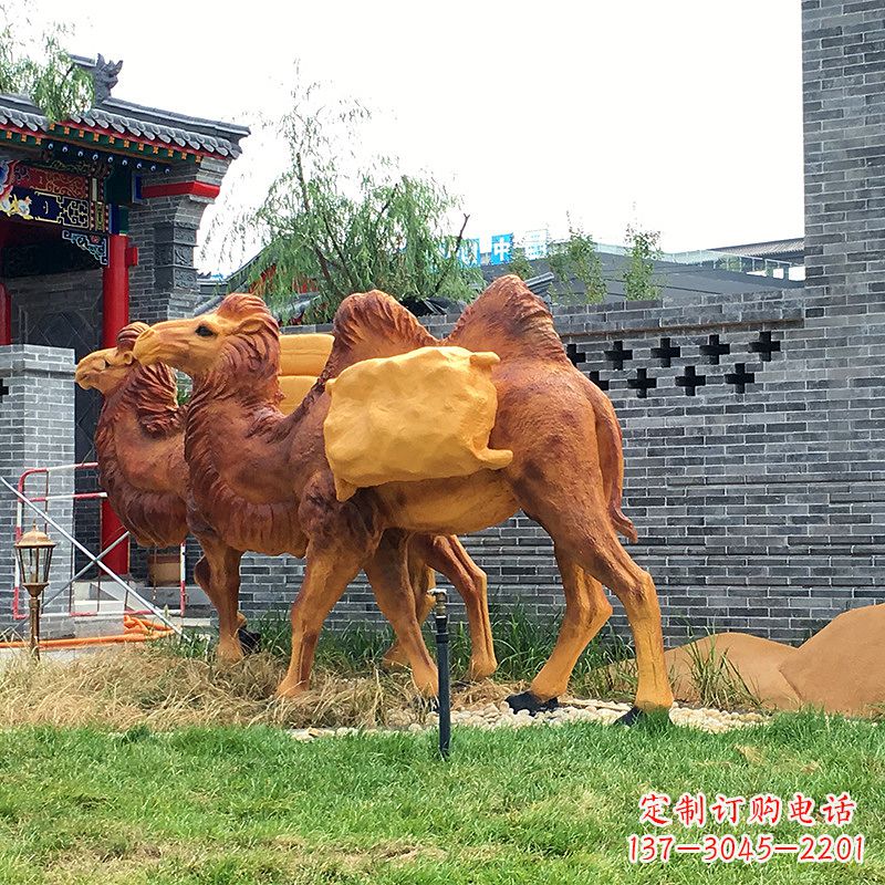 仿真骆驼景观雕塑-景区景点仿真动物景观摆件