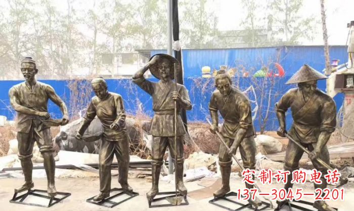 耕种农民人物铜雕