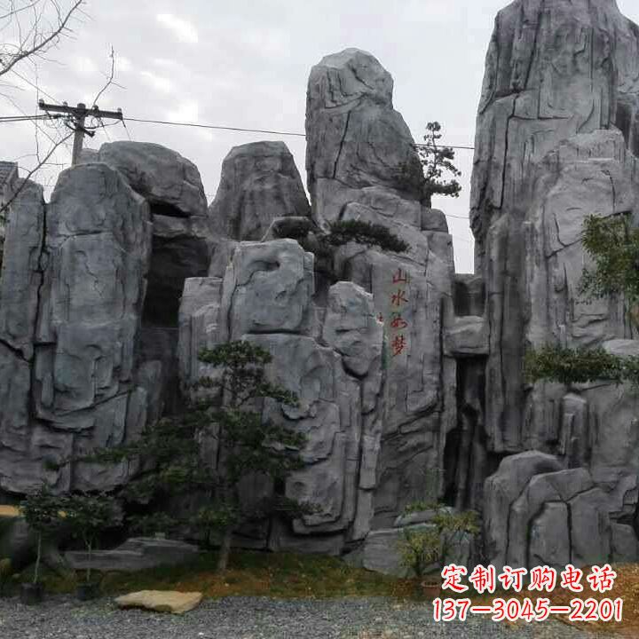 GRC塑石假山雕塑--营造一片芳草如茵的大自然风景 GRC塑石假山雕塑--营造一片芳草如茵的大自然风景